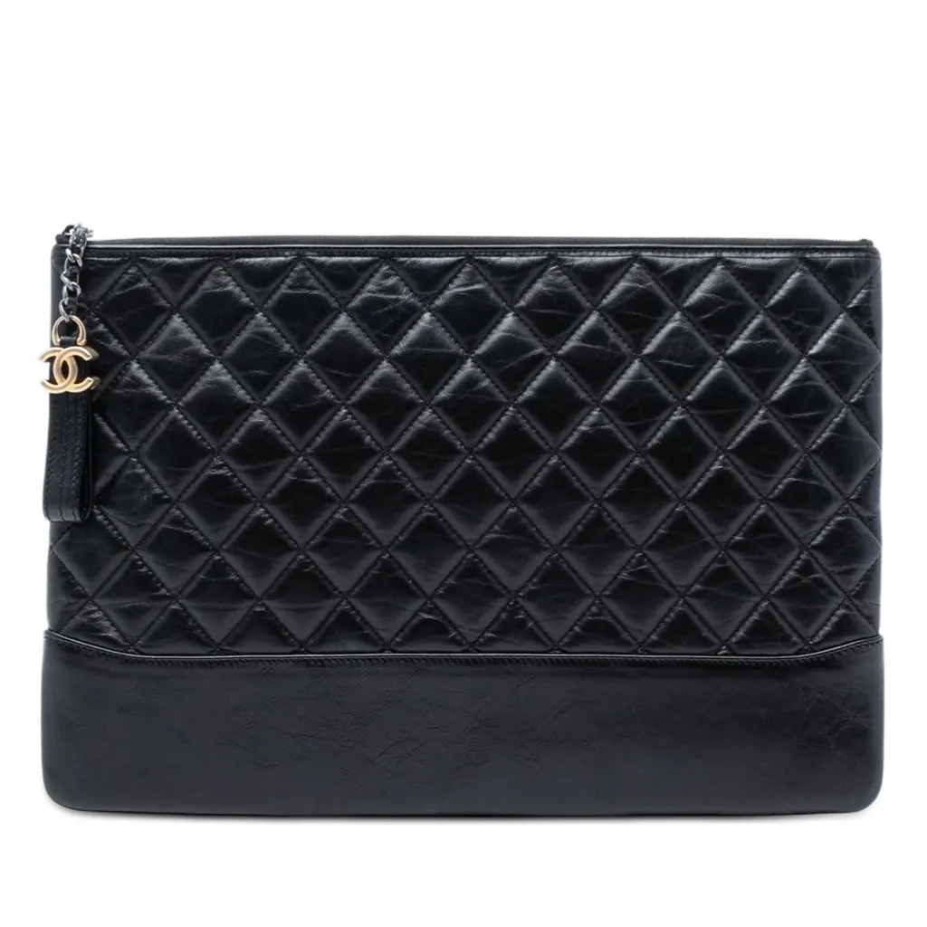 Chanel Large Aged Calfskin Gabrielle O Case Clutch Black Leather Very good - Front View