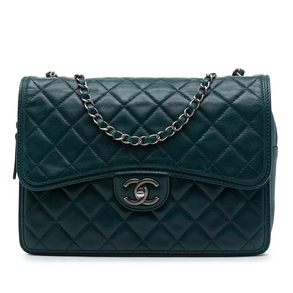Chanel Large Quilted Lambskin Citizen Zip Flap Green Leather Very good - Front View