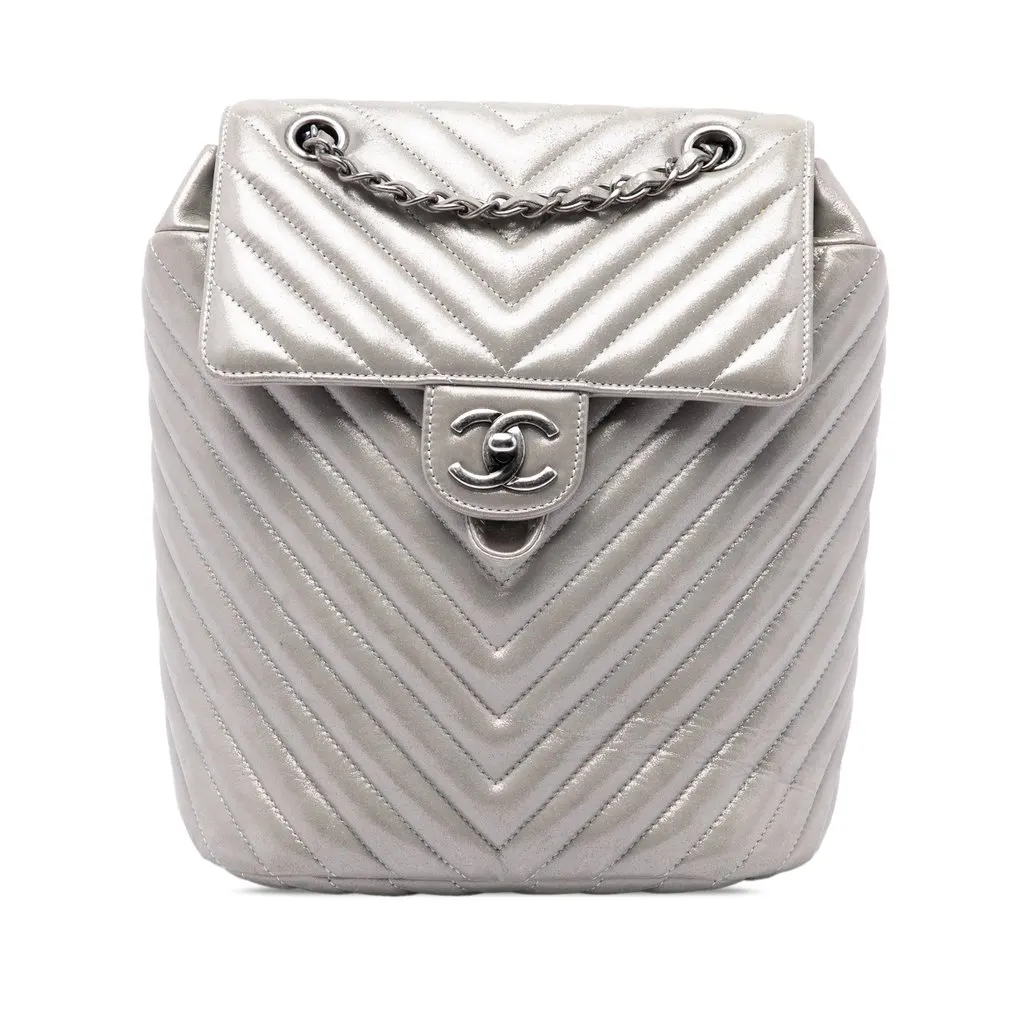 Chanel Small Chevron Iridescent Calfskin Urban Spirit Backpack Grey Leather Very good - Front View