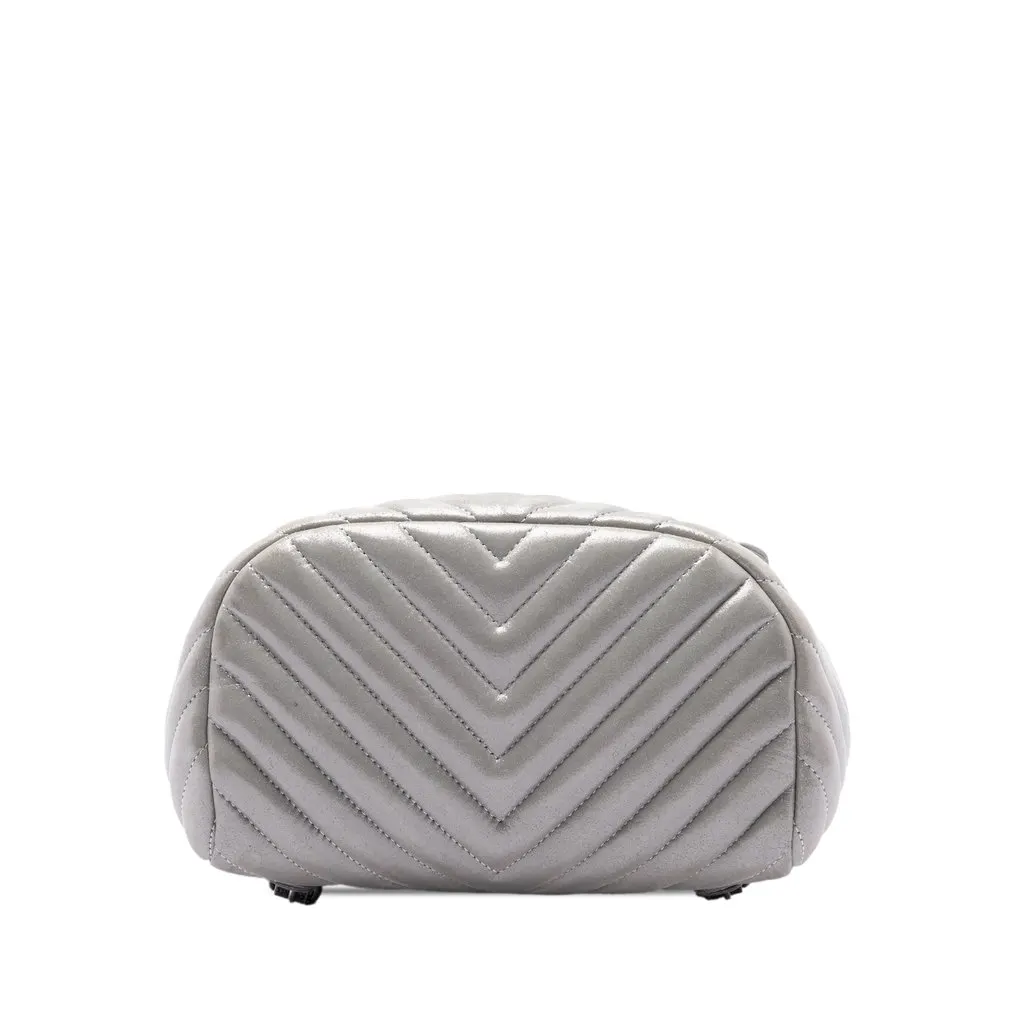 Chanel Small Chevron Iridescent Calfskin Urban Spirit Backpack Grey Leather Very good - Inside View