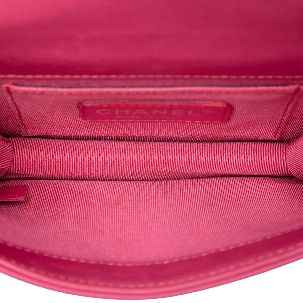 Chanel Mini Ombre Acrylic and Patent Boy Brick Flap Pink Leather Very good - Model View