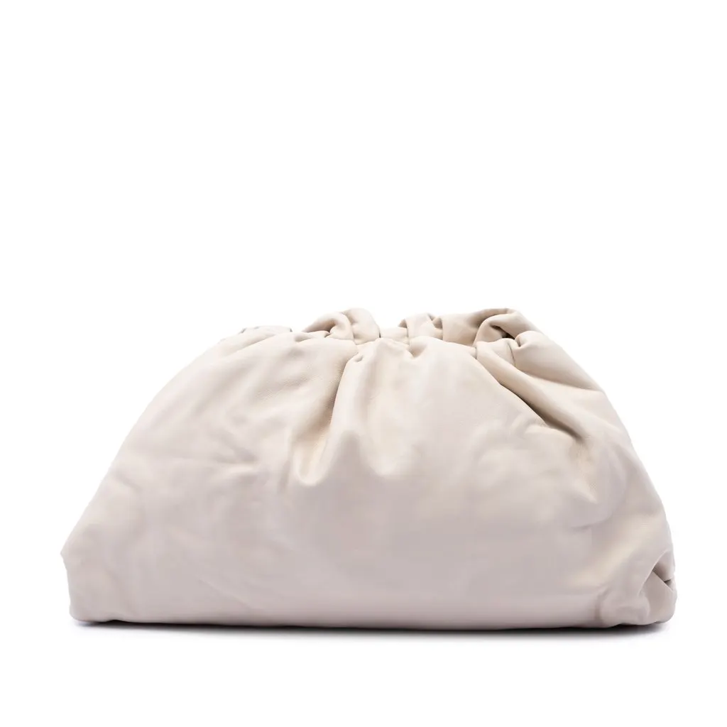 Bottega Veneta Lambskin The Pouch White Leather Very good - Front View