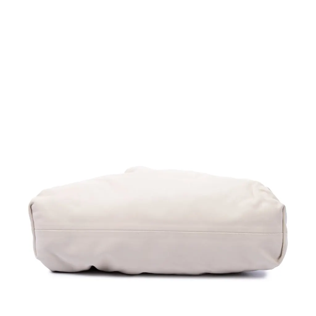 Bottega Veneta Lambskin The Pouch White Leather Very good - Inside View