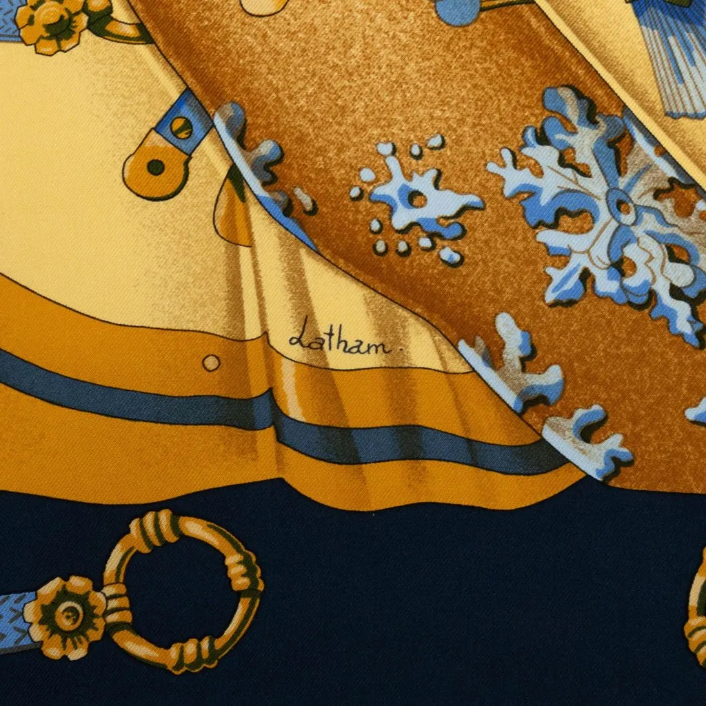 Hermès Soleil de Soie Silk Scarf 90 Yellow Silk Good - Inside View