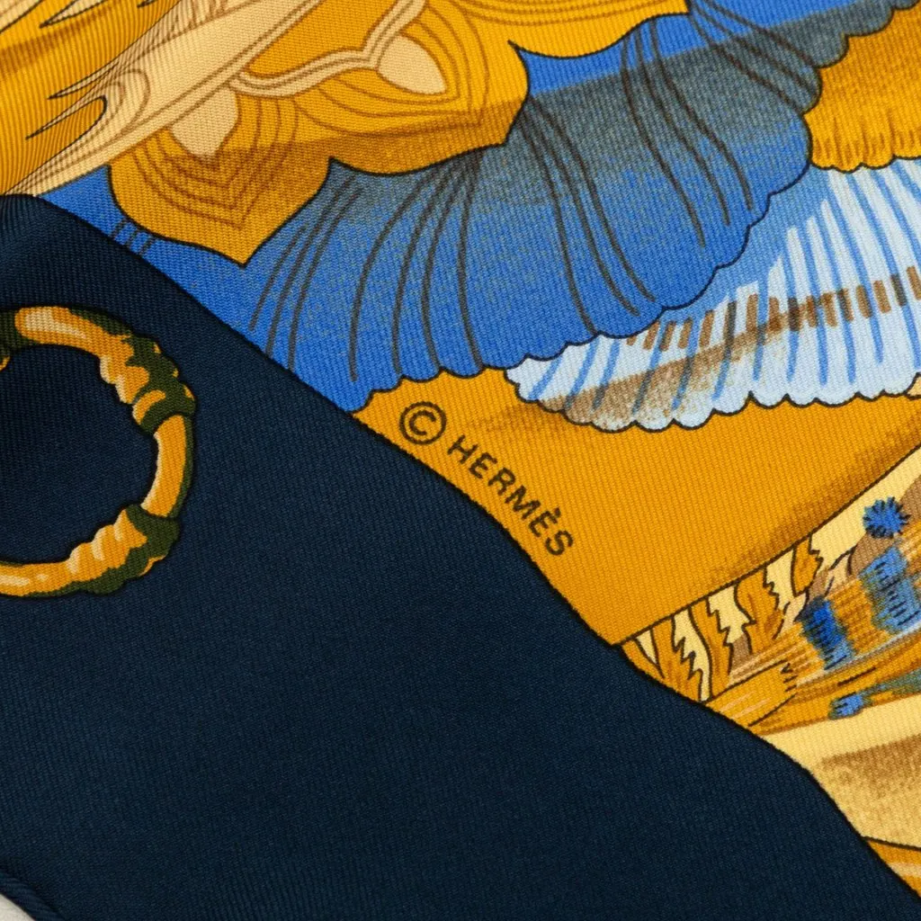 Hermès Soleil de Soie Silk Scarf 90 Yellow Silk Good - Box View