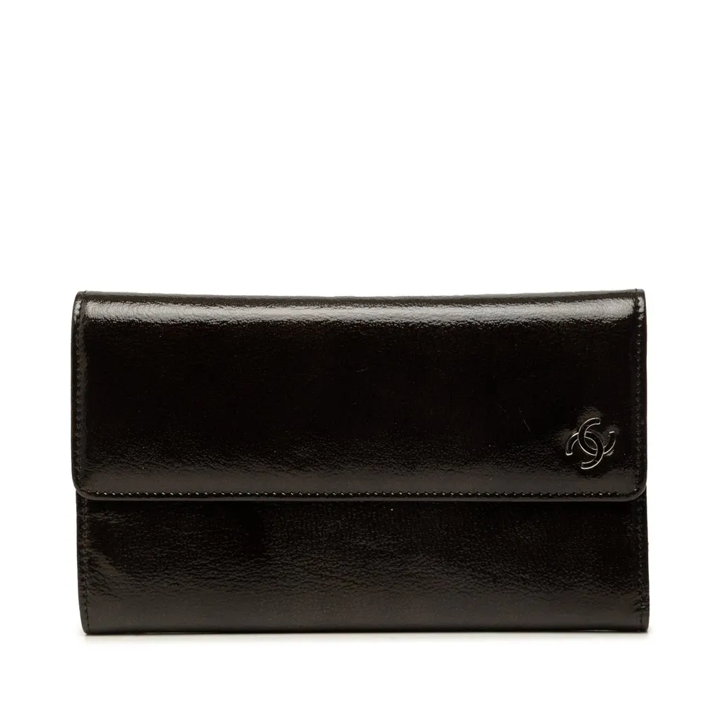 Chanel CC Patent Flap Long Wallet Black Leather Good - Front View