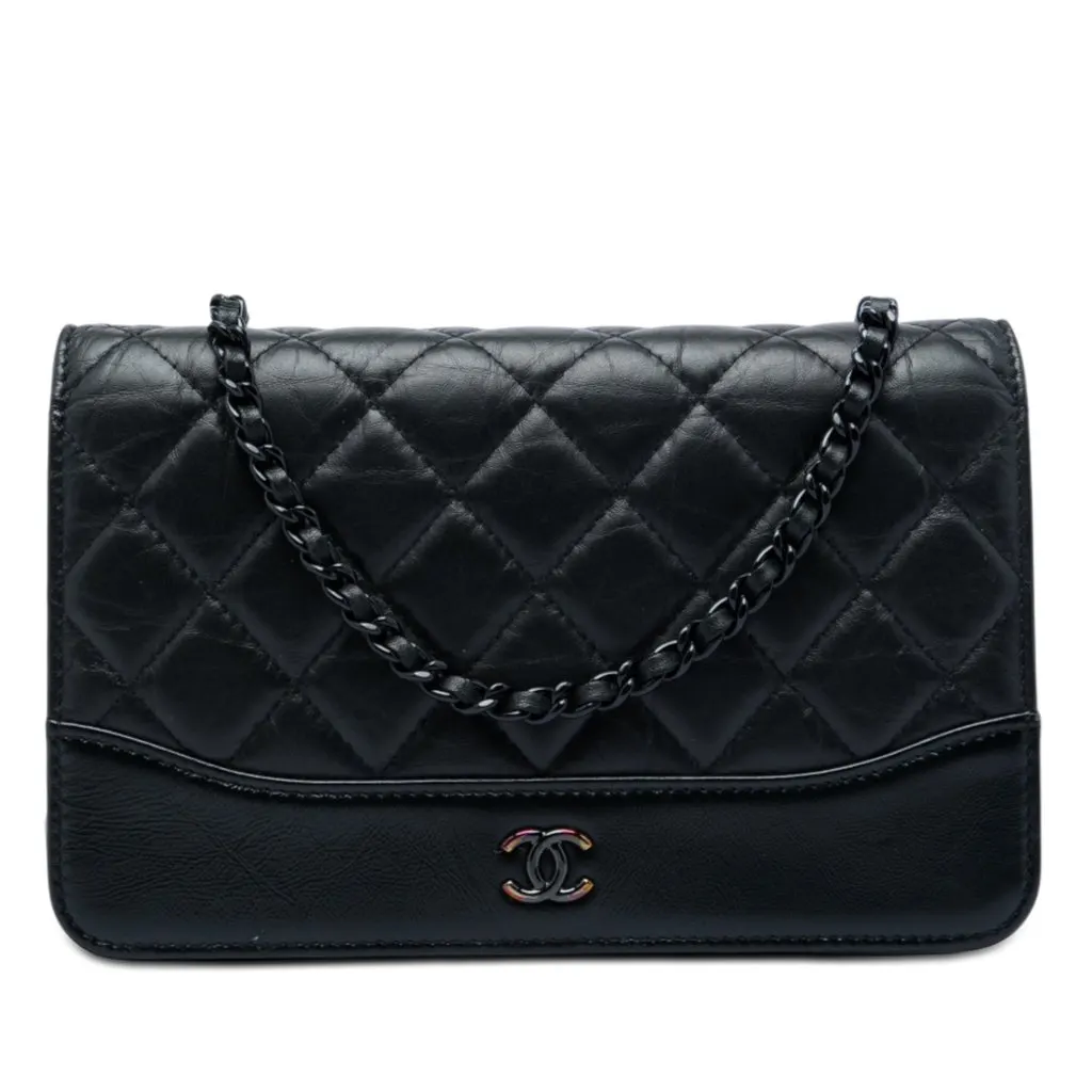 Chanel Quilted Aged Calfskin So Black Gabrielle Wallet On Chain Black Leather Very good - Front View
