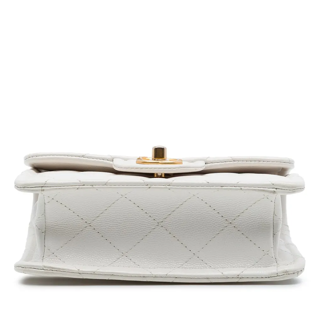 Chanel Mini Quilted Caviar Sweet Flap White Leather Very good - Inside View