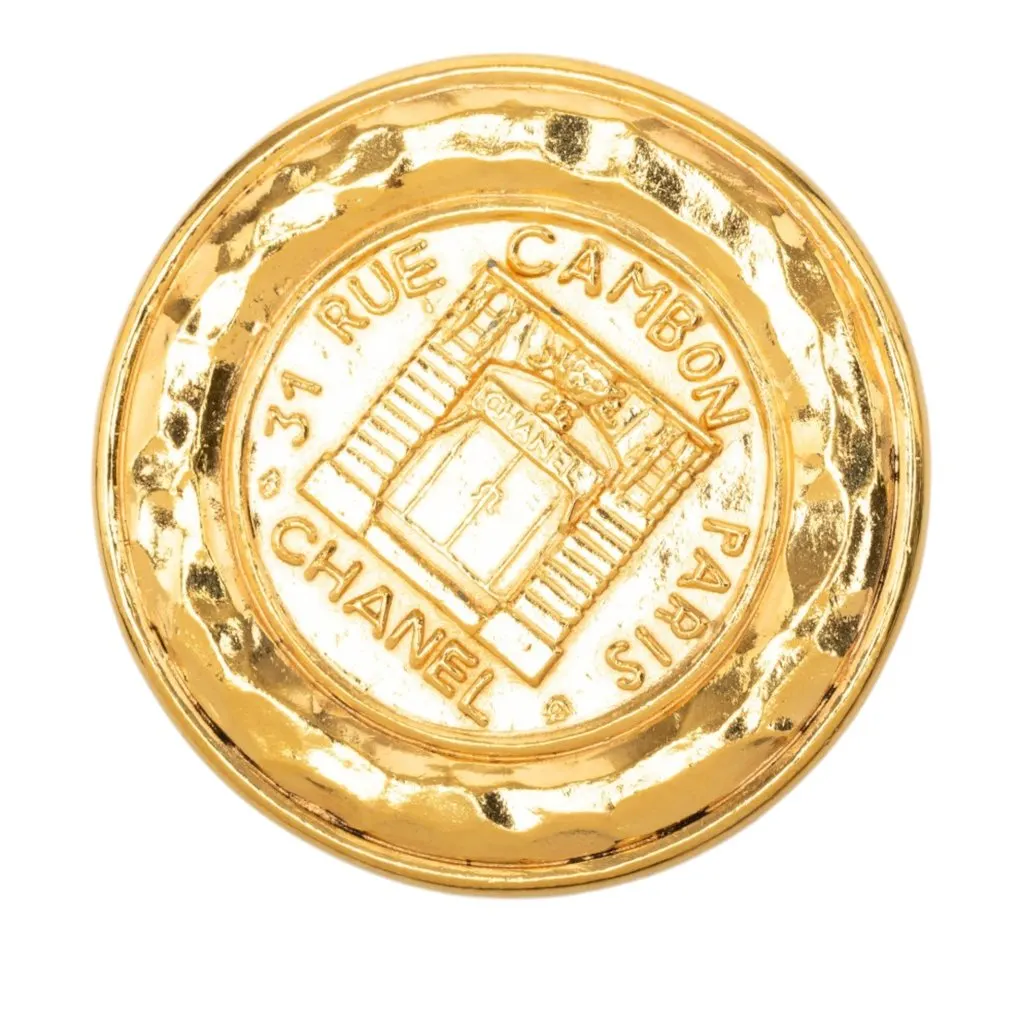 Chanel Gold Plated 31 Rue Cambon Medallion Pin Brooch Gold Metal Very good - Front View