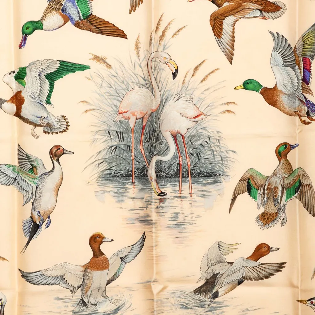 Hermès Halte en Camargue Silk Scarf 90 Beige Very good - Back View