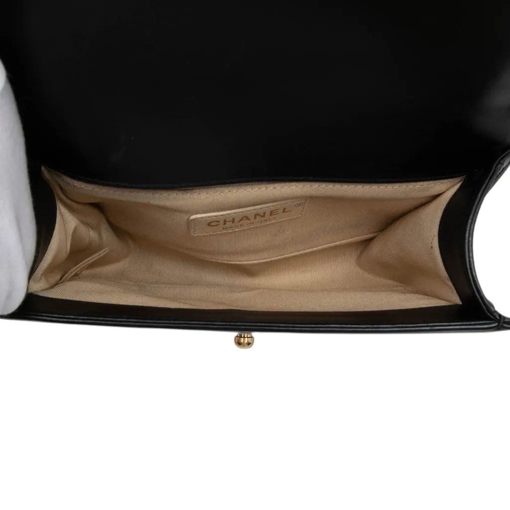 Chanel Small Chevron Lambskin Stitched Boy Flap Black Leather Very good - Model View