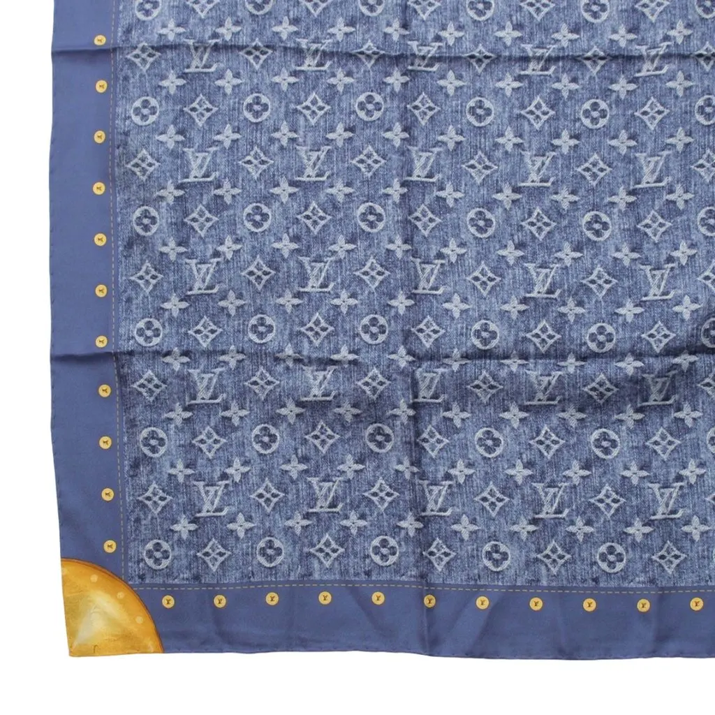 Louis Vuitton Monogram Denim Silk Scarf Blue Very good - Model View