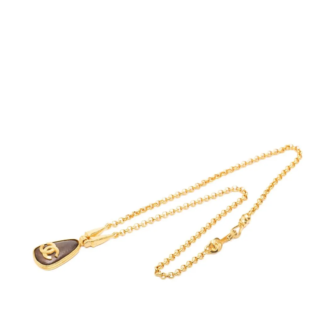 Chanel CC Gold Plated Teardrop Pendant Necklace Gold Metal Very good - Front View