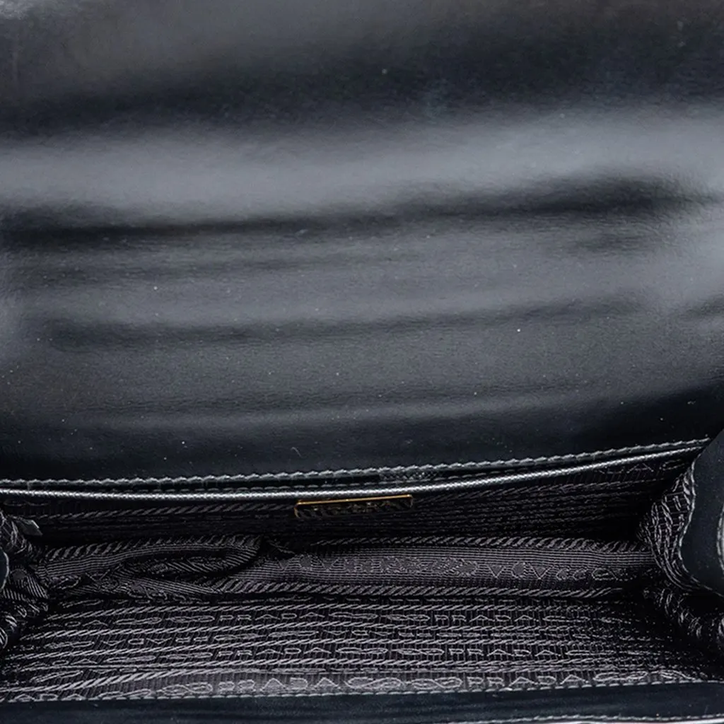 Prada Saffiano Lux Chain Crossbody Black Leather Good - Model View