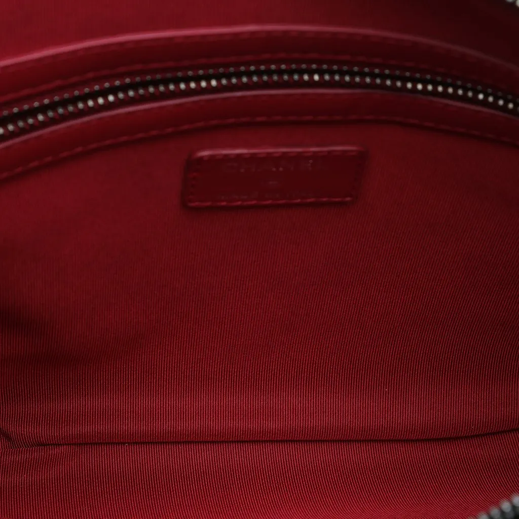 Chanel Medium Aged Calfskin Gabrielle O Case Clutch Black Leather Very good - Model View