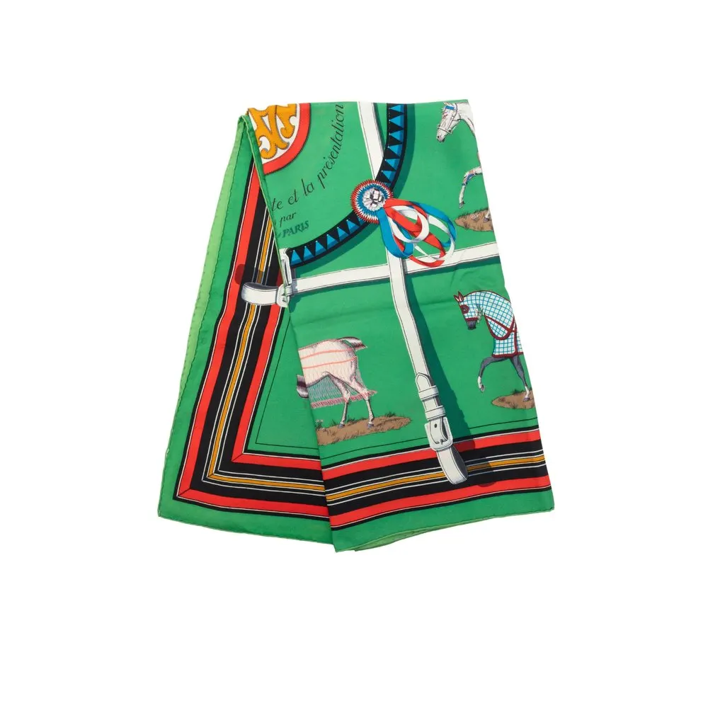 Hermès Couvertures Et Tenues De Jour Silk Scarf 90 Green Silk Very good - Front View