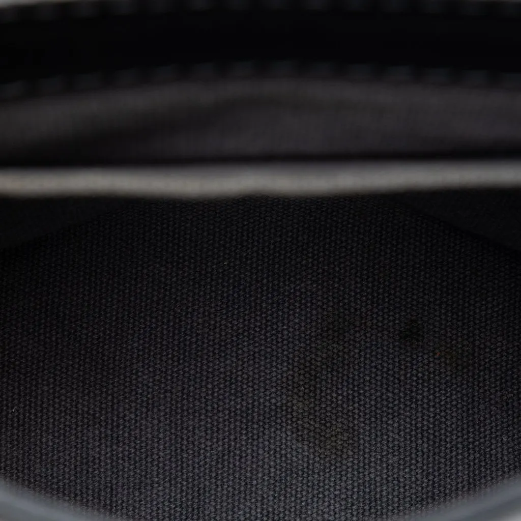 Louis Vuitton Utah Yuma Black Leather Very good - Model View