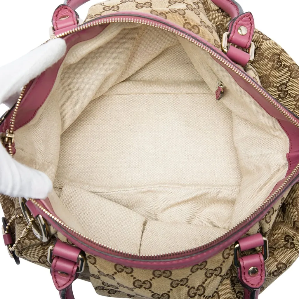 Gucci GG Canvas Sukey Satchel Beige Very good - Model View