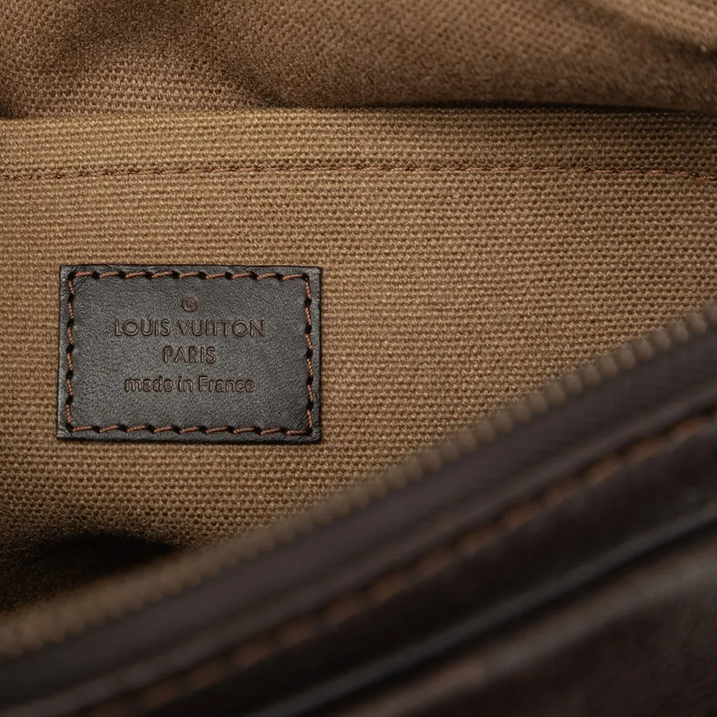 Louis Vuitton Utah Wichita Brown Leather Good - Box View