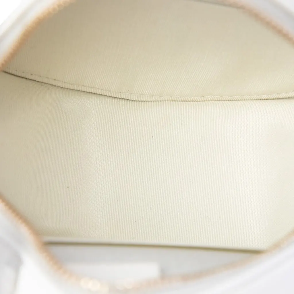 Chanel Quilted Goatskin 19 Round Clutch With Chain White Leather Very good - Model View