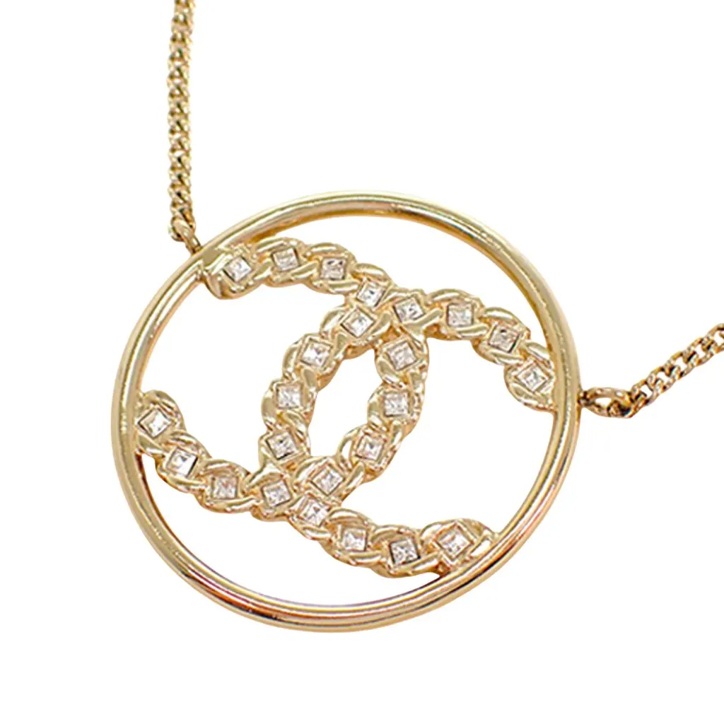 Chanel CC Gold Plated Strass Round Pendant Necklace Gold Metal Never worn - Box View