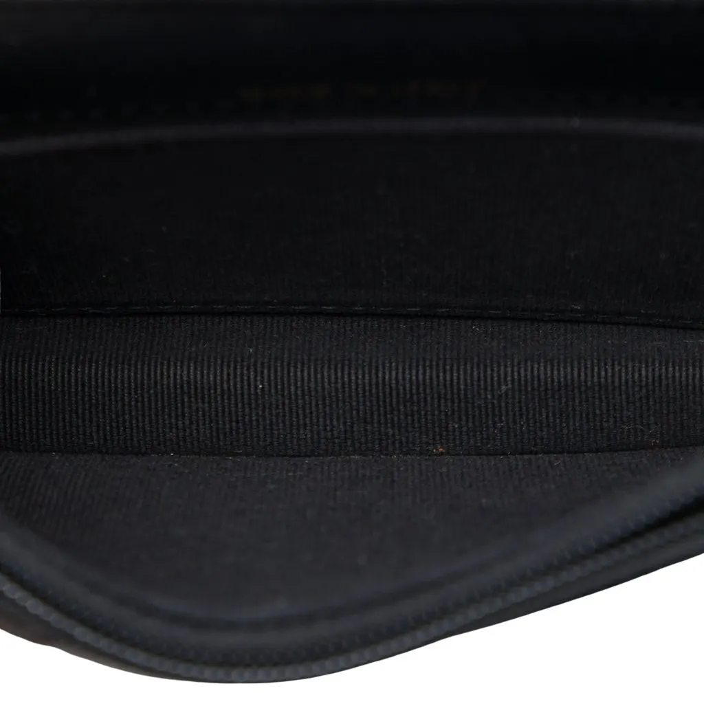 Chanel Quilted Calfskin Maxi Pearls Clutch With Chain Black Leather Very good - Model View