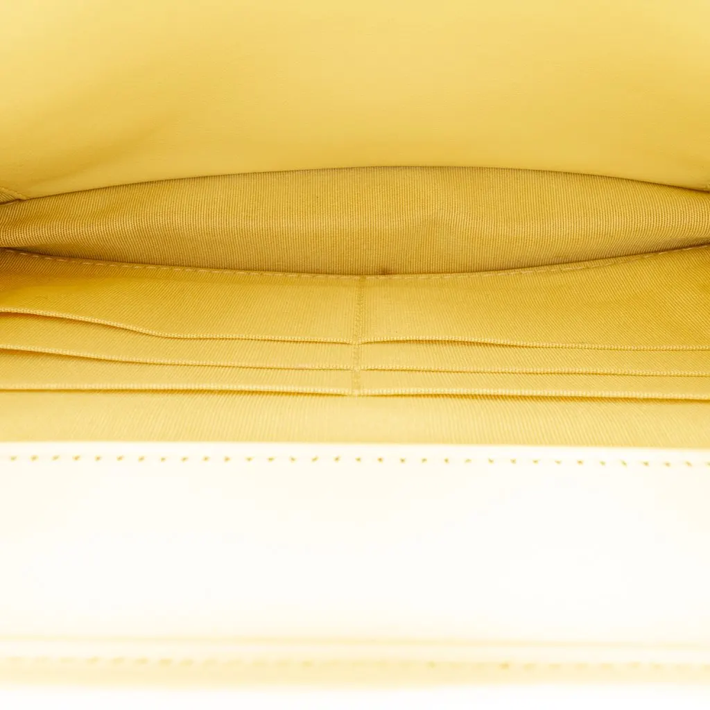 Chanel Denim Fringe Coco Wallet On Chain Yellow Very good - Model View