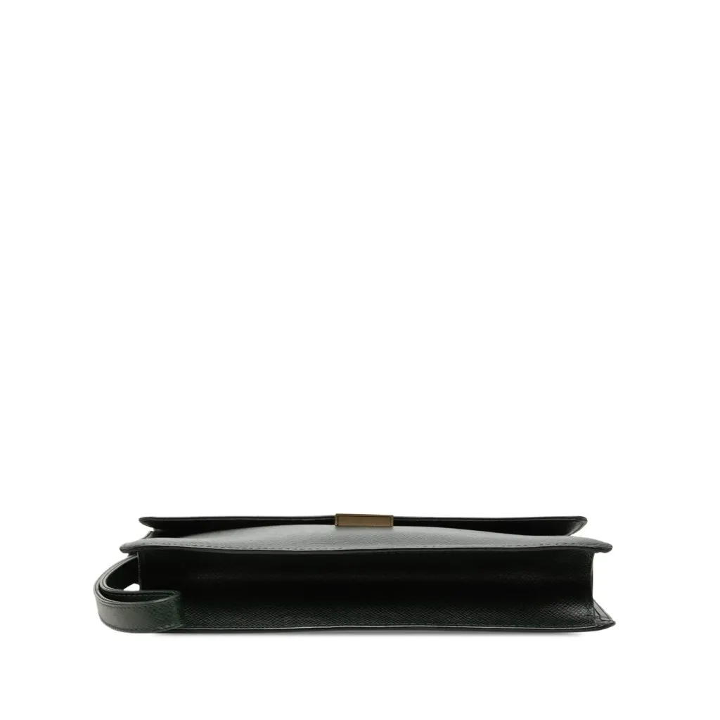 Louis Vuitton Taiga Selenga Green Leather Good - Inside View