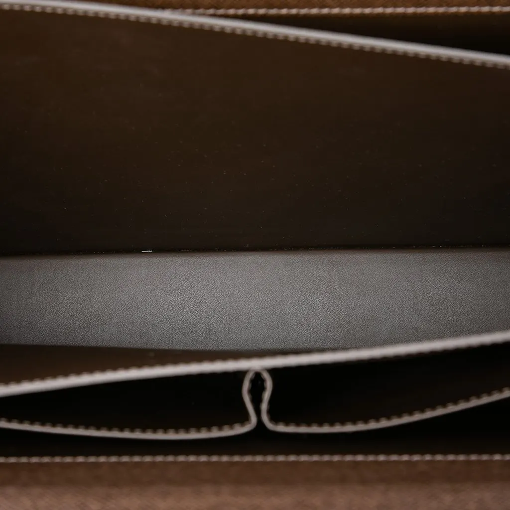 Louis Vuitton Taiga Pilot Briefcase Brown Leather Very good - Model View