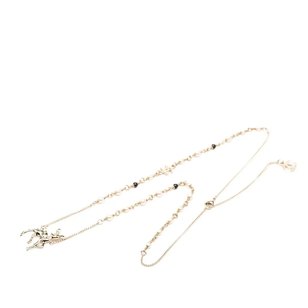 Chanel CC Gold Plated Faux Pearl Strass Deer Pendant Necklace Gold Metal Very good - Model View