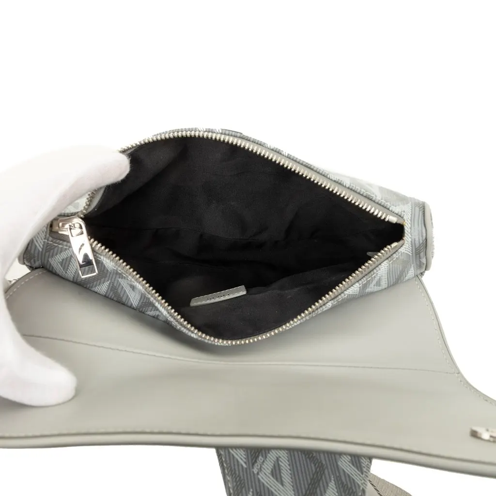 Dior CD Diamond Canvas and Calfskin Saddle Bag MultiColor Canvas Very good - Model View