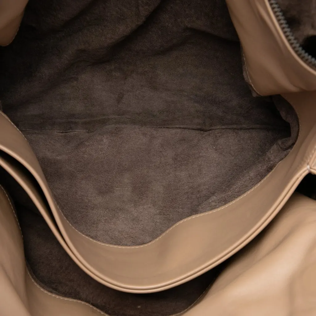 Bottega Veneta Large Nappa Intrecciato Leggero Satchel Beige Leather Very good - Model View
