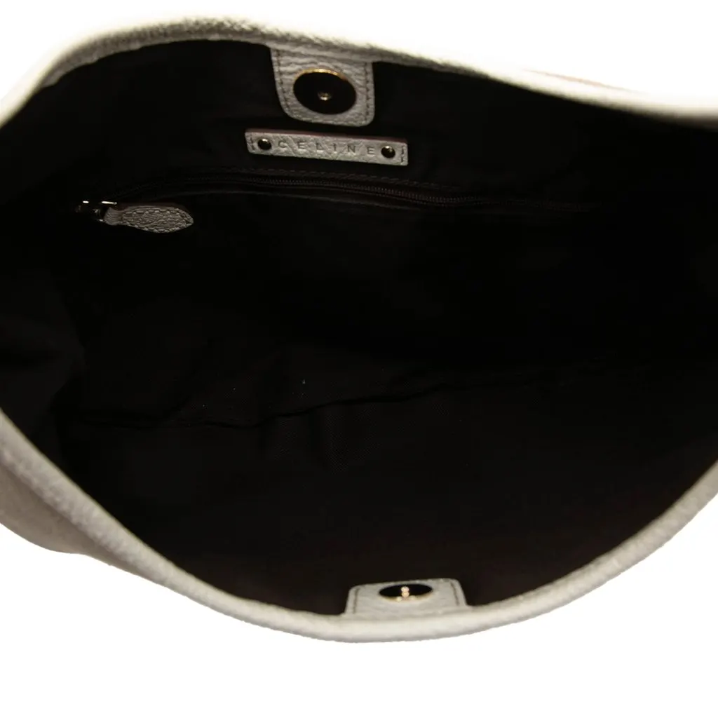 Celine Canvas Turtle Hobo Beige Very good - Model View