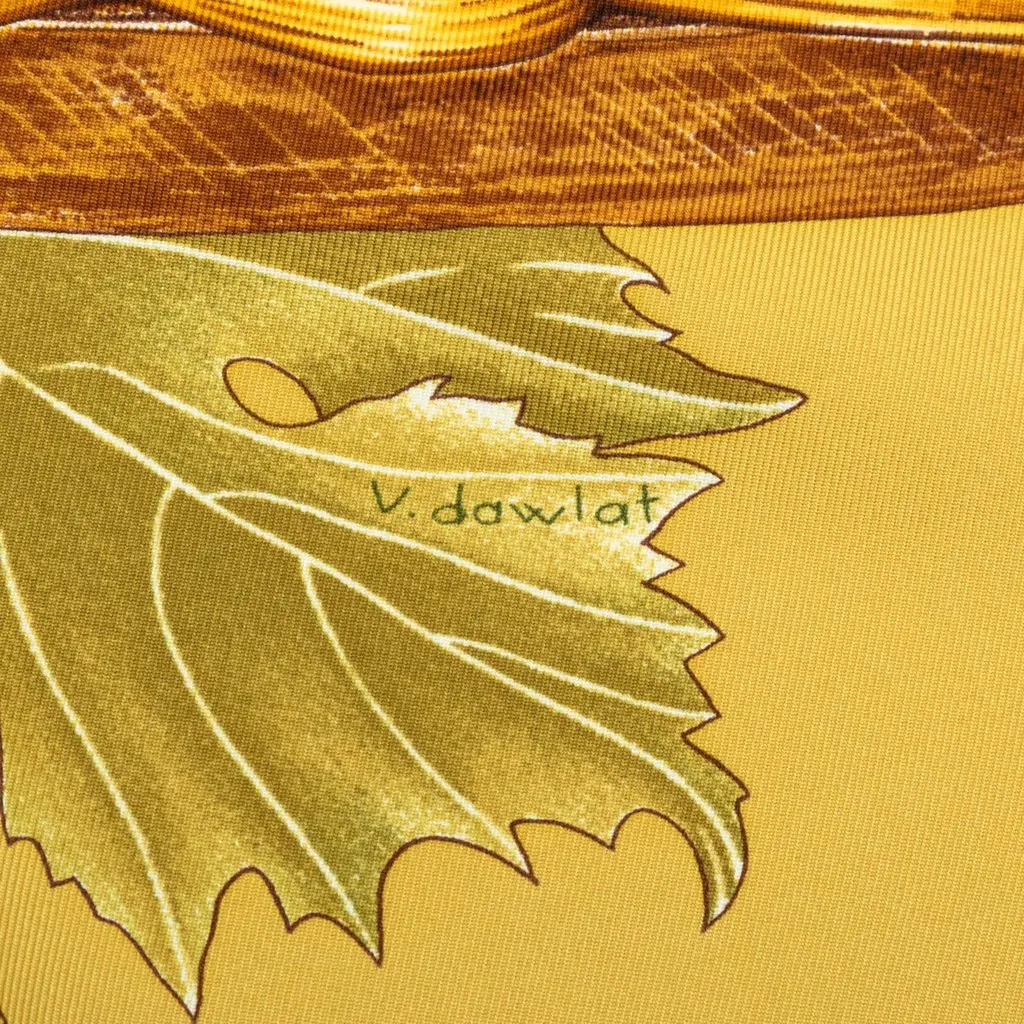 Hermès Vendanges Silk Scarf 90 Gold Never worn - Model View