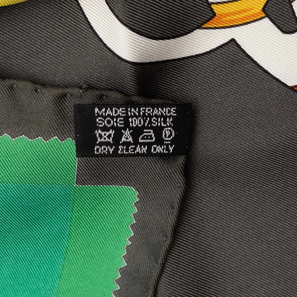 Hermès Tout en Carre Silk Scarf 90 Grey Silk Good - Back View