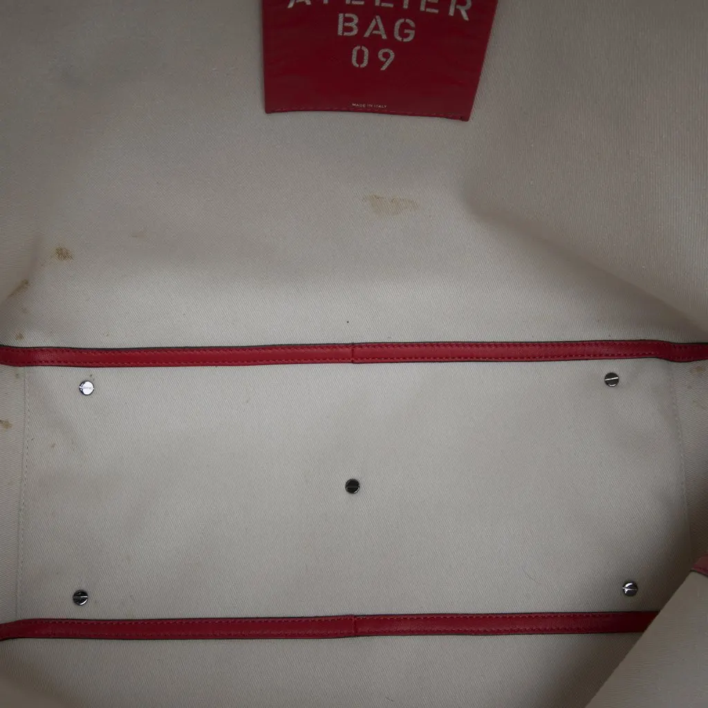 Valentino Large Garavani Atelier 09 Rose Blossom Edition White Canvas Very good - Model View