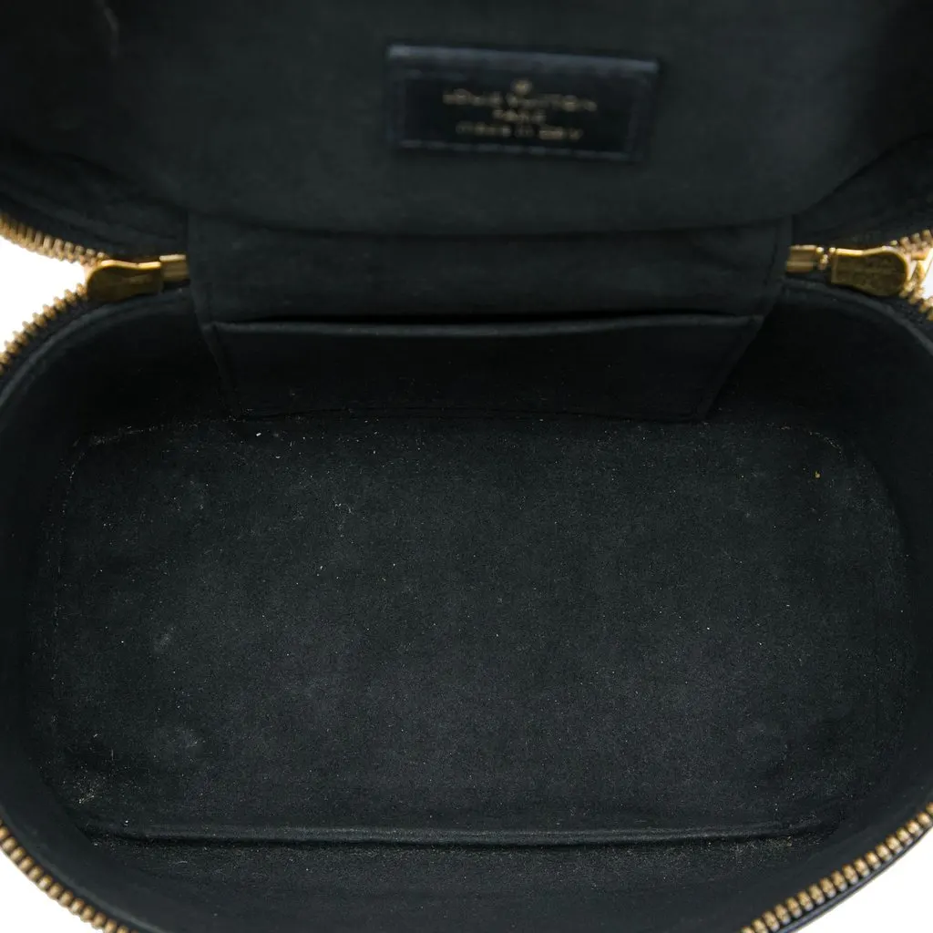 Louis Vuitton Monogram Game On Vanity Case PM Black Very good - Model View