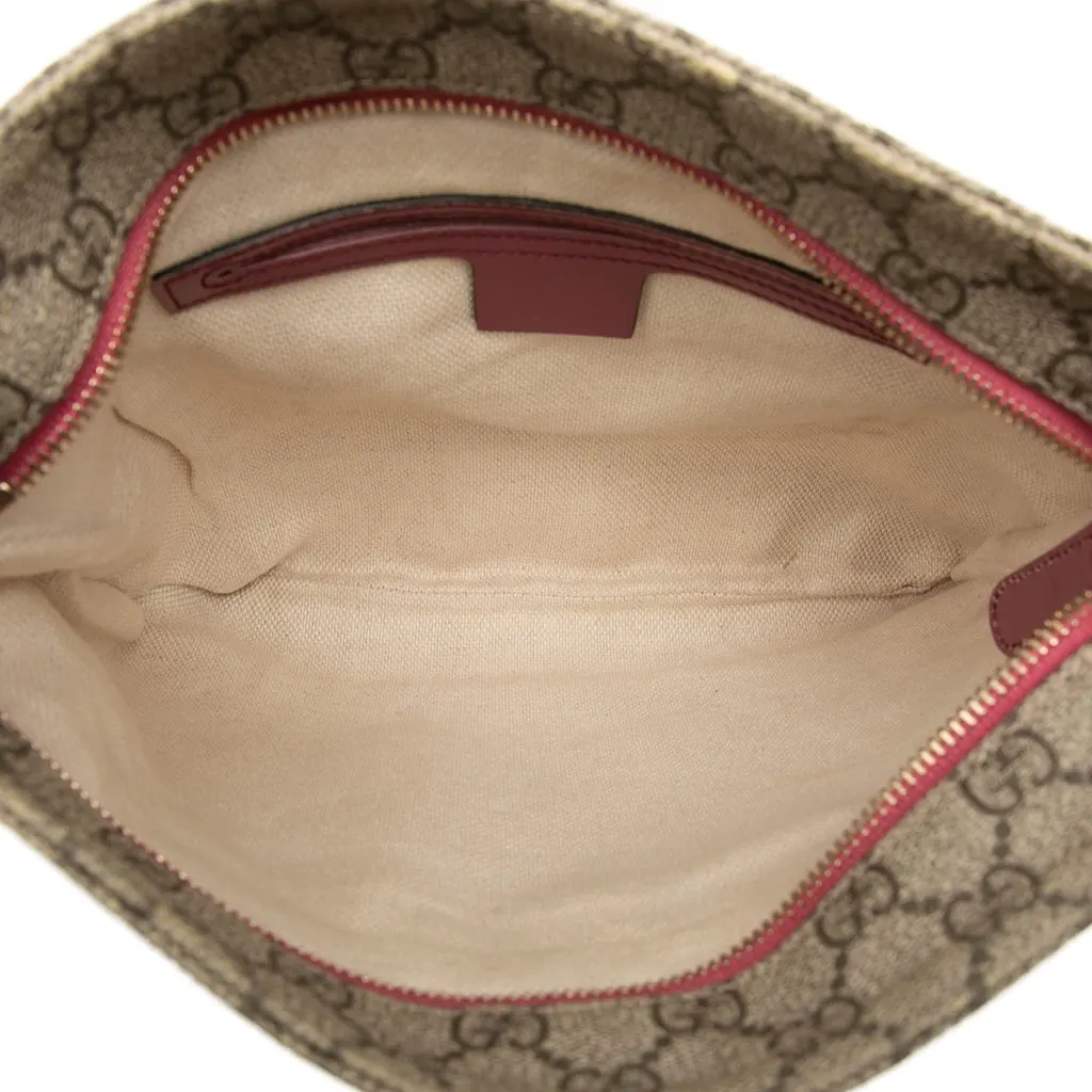 Gucci GG Supreme Crossbody Beige Canvas Good - Model View