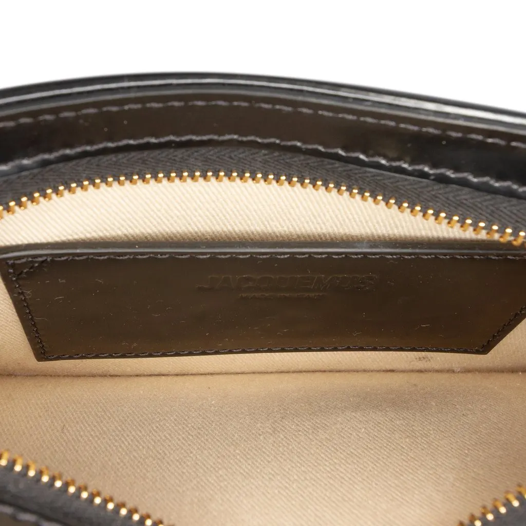 Jacquemus Patent Le Petit Bisou Chain Shoulder Bag Black Leather Very good - Model View