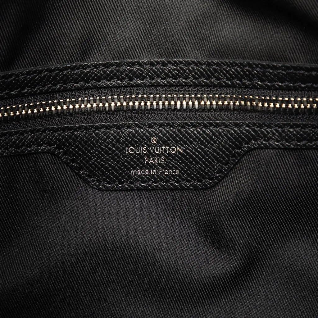 Louis Vuitton Taiga Keepall Bandouliere 50 Black Leather Very good - Box View