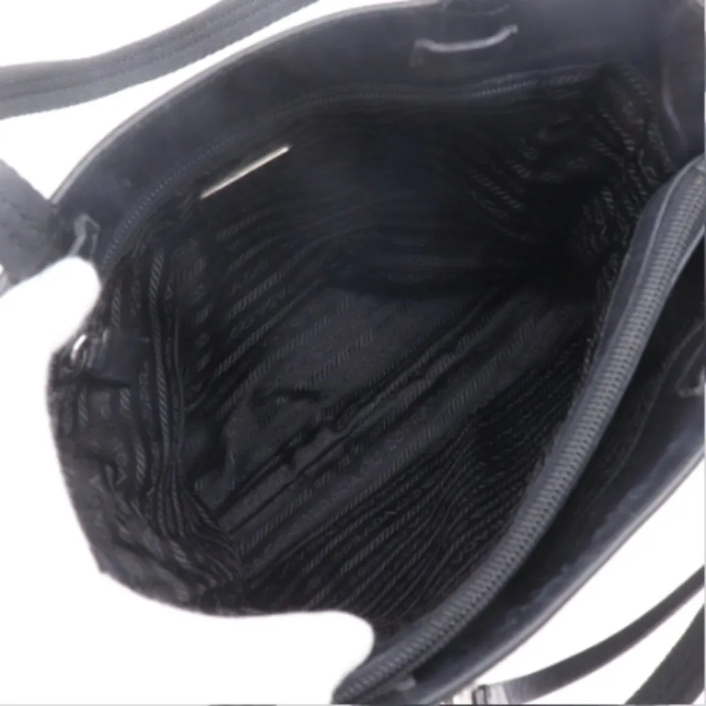 Prada Tessuto Tote Black Very good - Model View