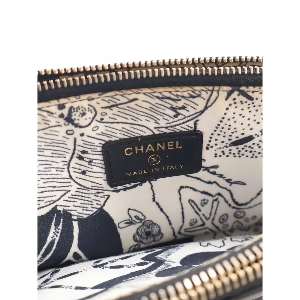Chanel CC Calfskin Double Zip Wallet On Chain Black Leather Good - Model View