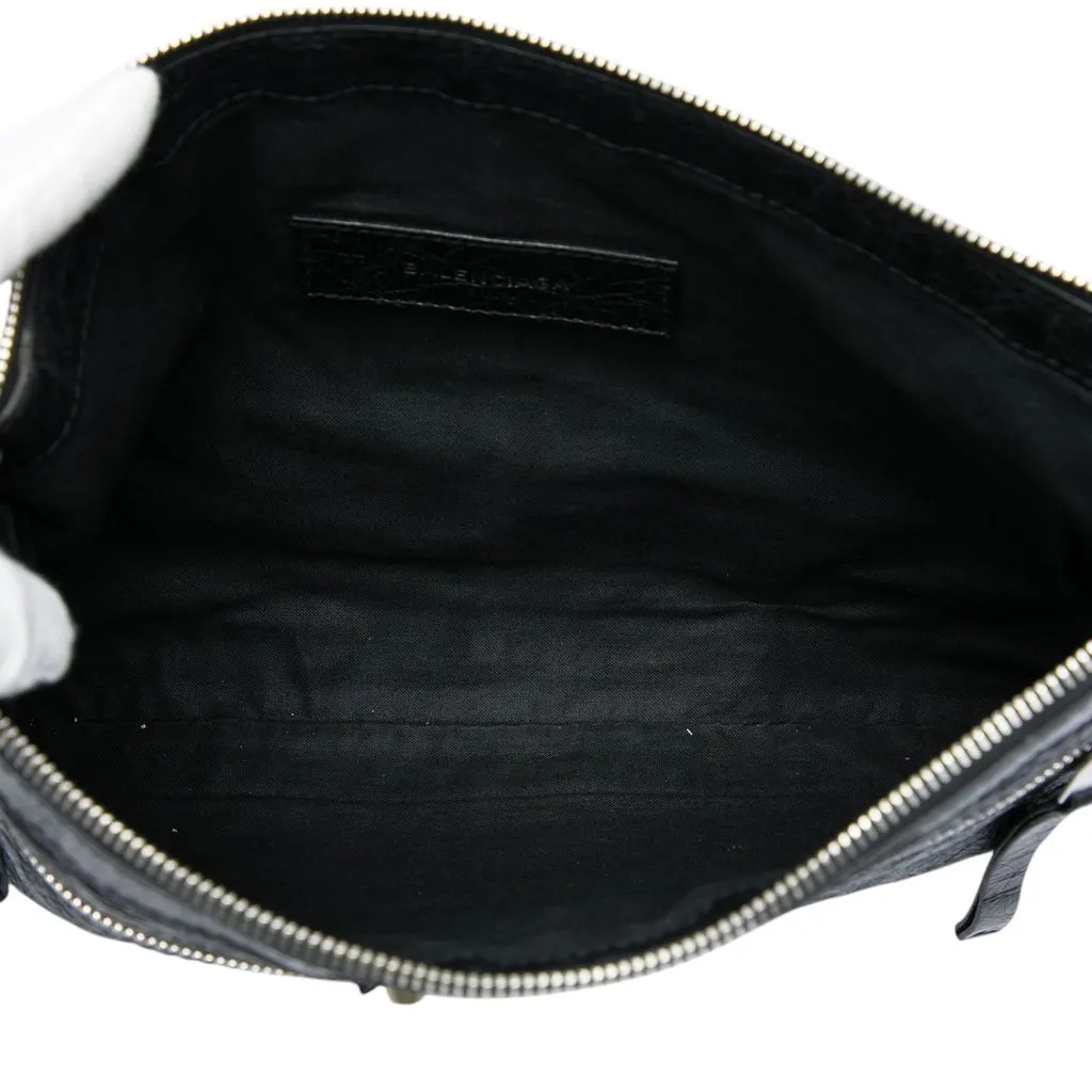 Balenciaga Lambskin Motocross Classic Clip Clutch M Black Leather Very good - Model View