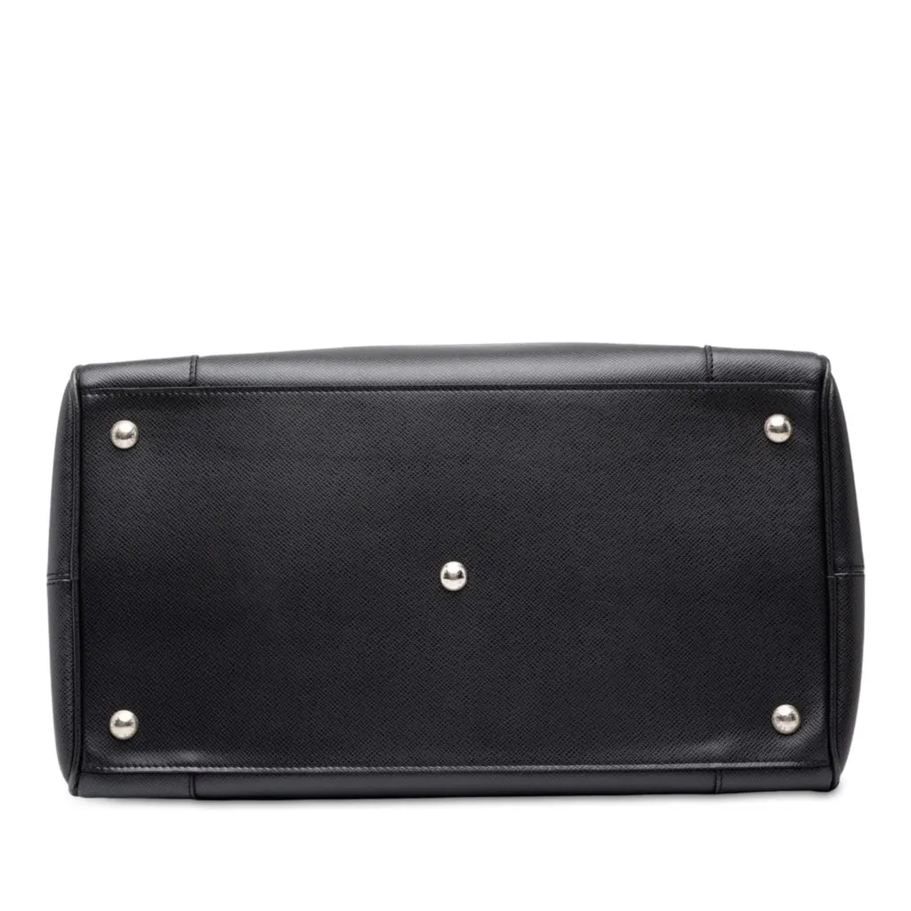 Louis Vuitton Taiga Stanislav Black Leather Good - Inside View