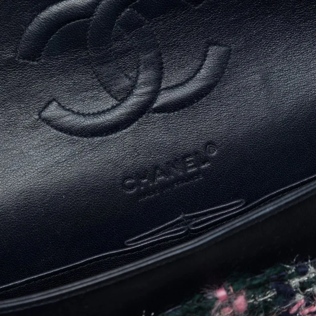 Chanel Medium Classic Tweed Double Flap Green Very good - Box View