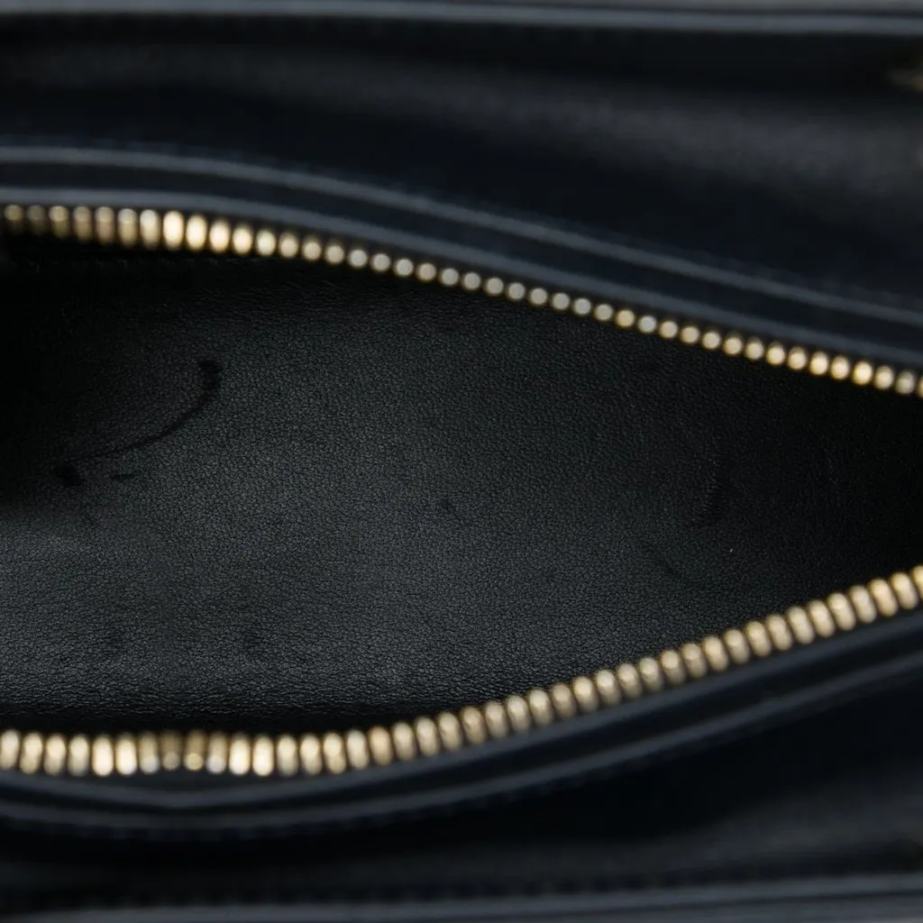 Dior Medium Calfskin Pockets Lady Dior Black Leather Very good - Model View