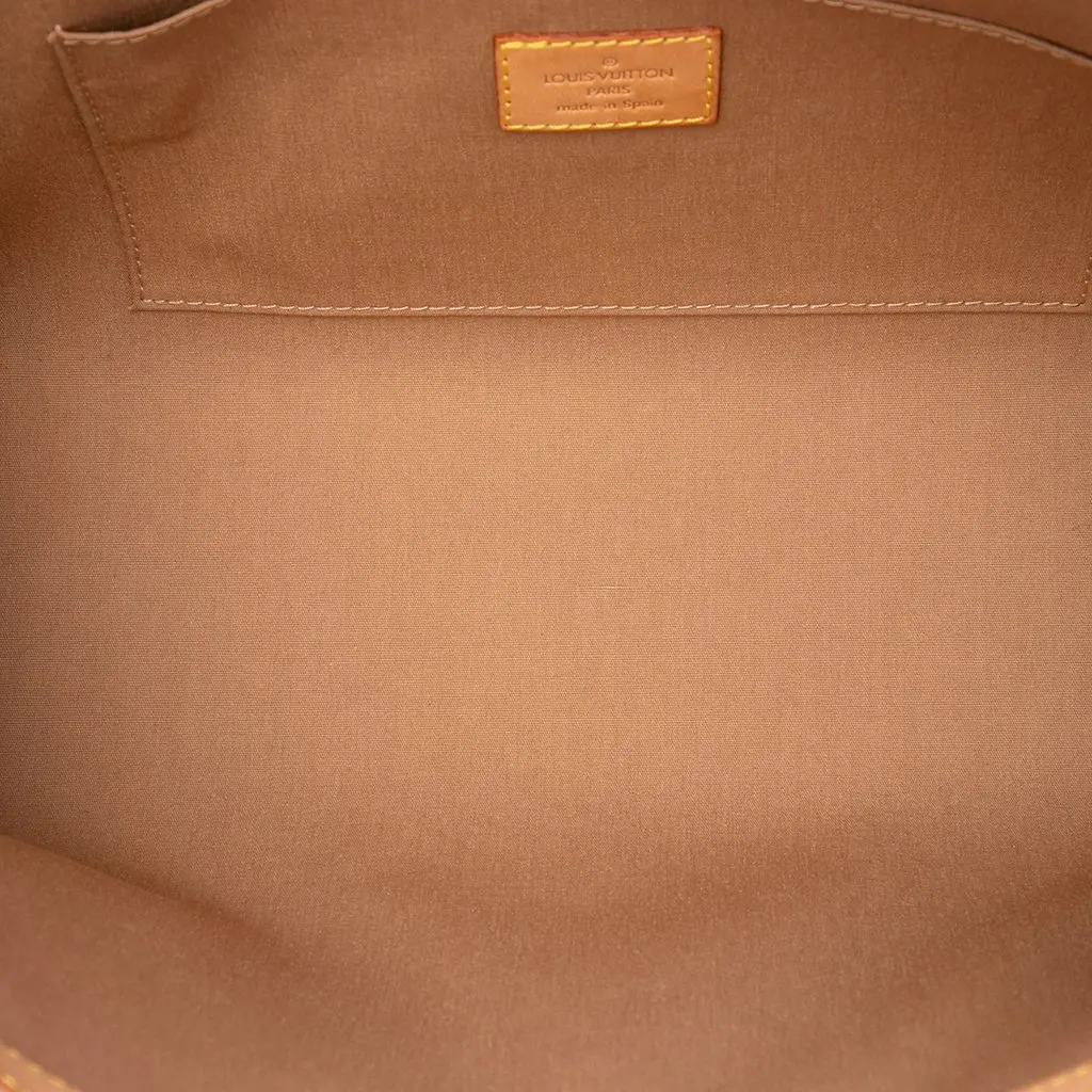 Louis Vuitton Monogram Vernis Roxbury Drive Brown Leather Good - Model View