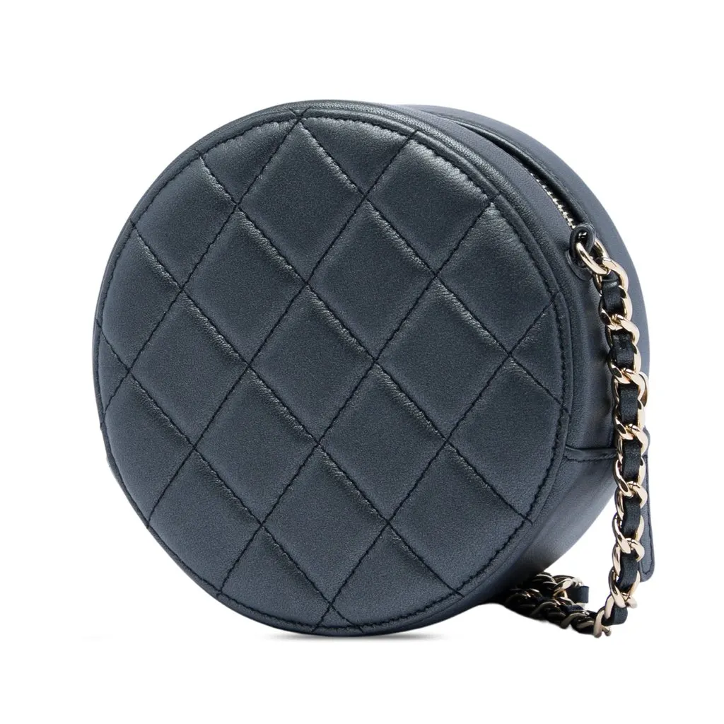 Chanel CC Quilted Iridescent Lambskin Pearl Round Clutch with Chain Black Leather Very good - Back View