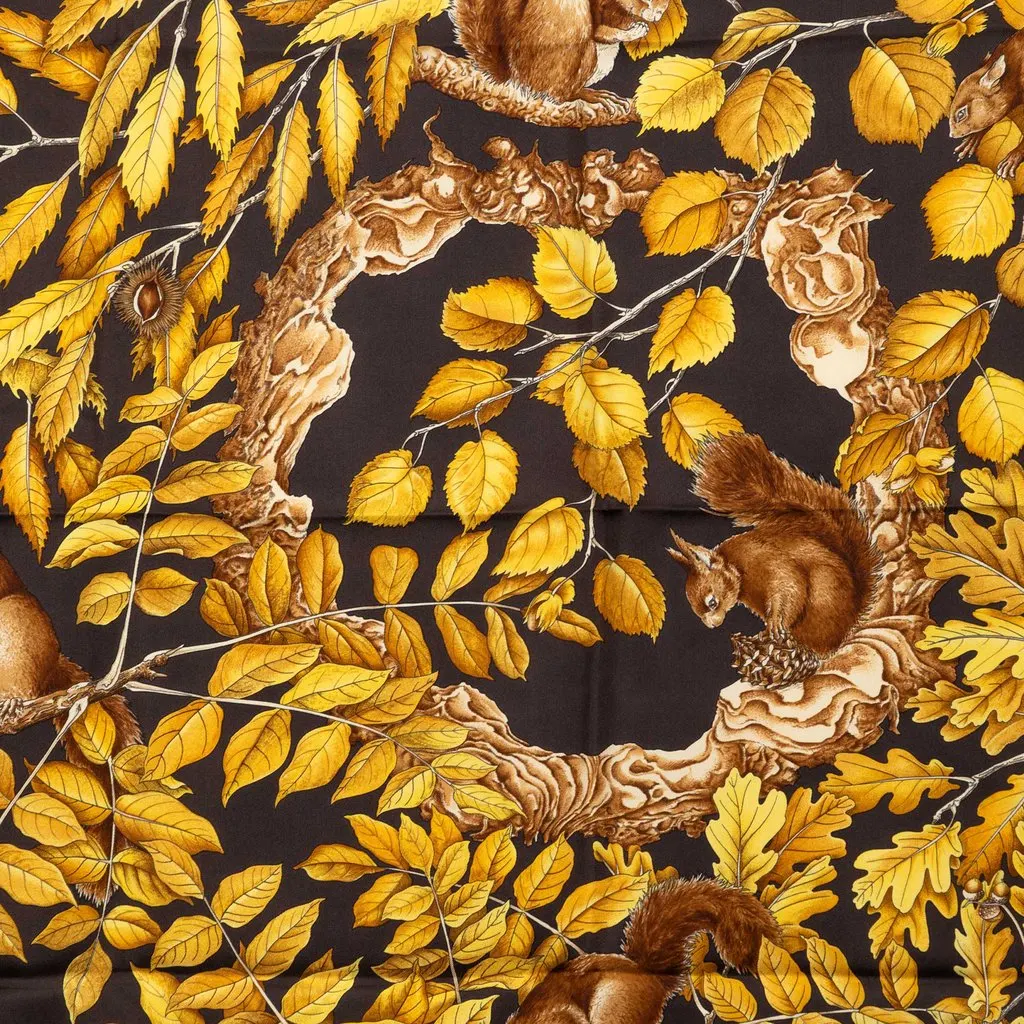 Hermès Casse Noisette Silk Scarf 90 Brown Never worn - Back View