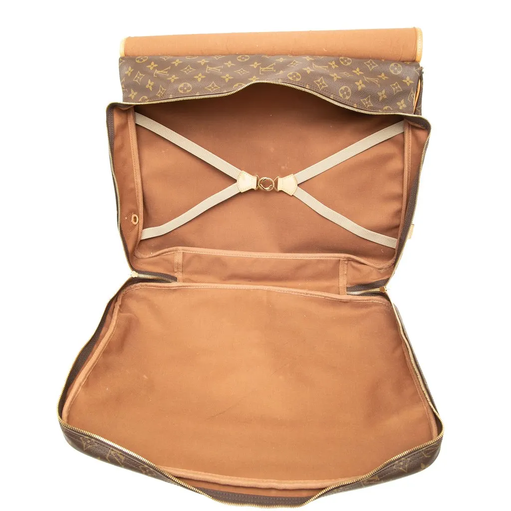 Louis Vuitton Monogram Sac Chasse Hunting Bag Brown Very good - Model View
